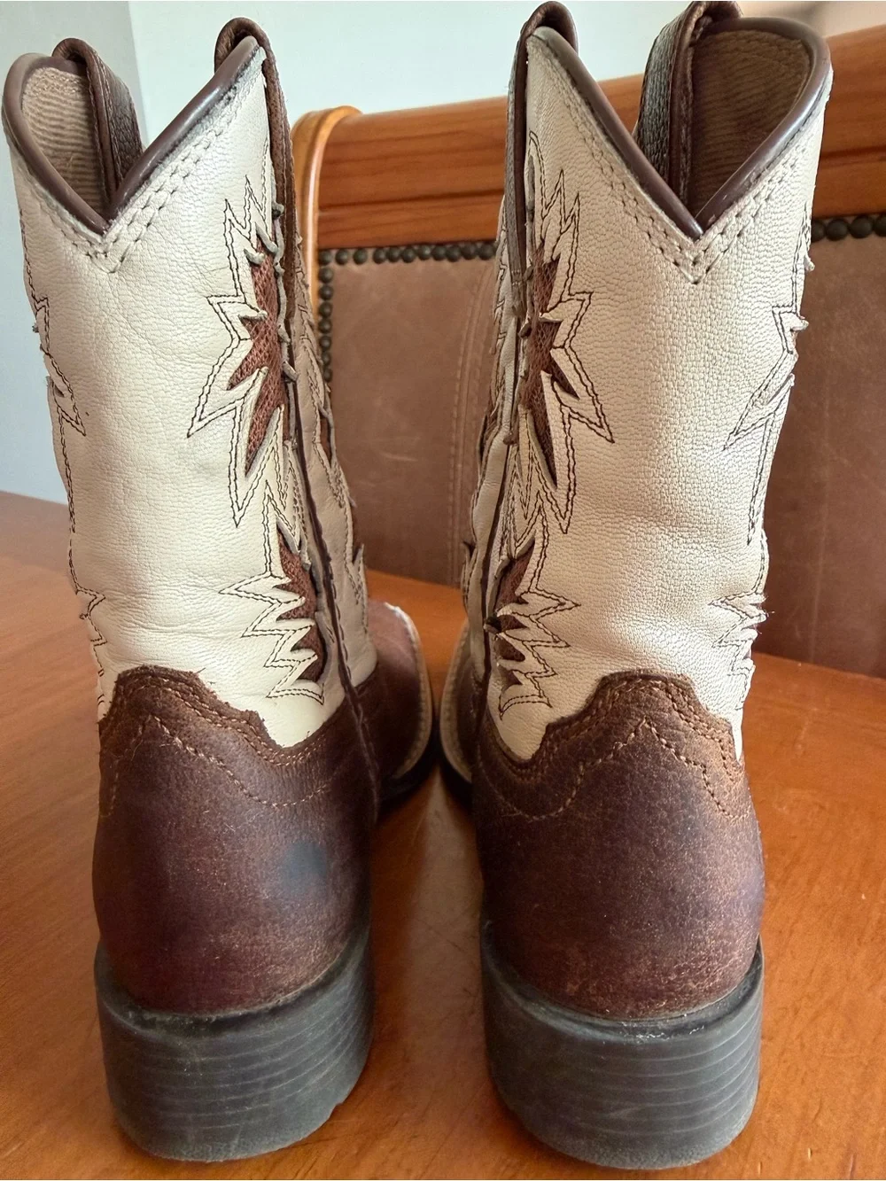 Ariat Brown and Cream Kids' Western Boots Boys size 10
